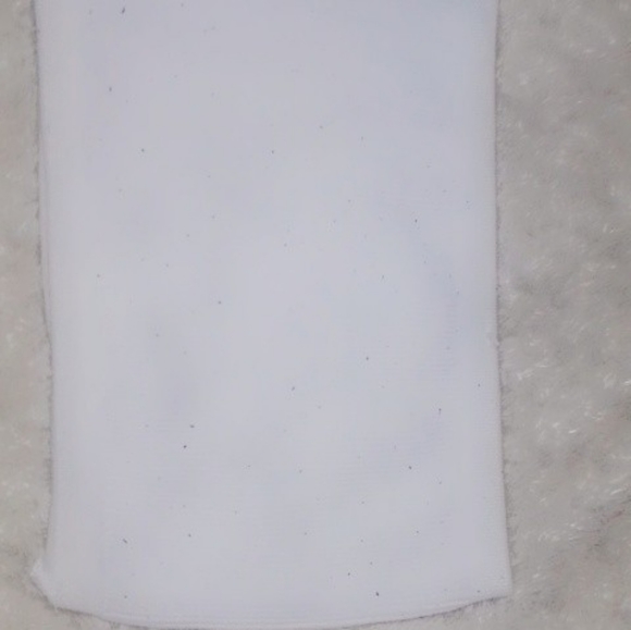 crop tops and boob tubes. - Picture 3 of 7